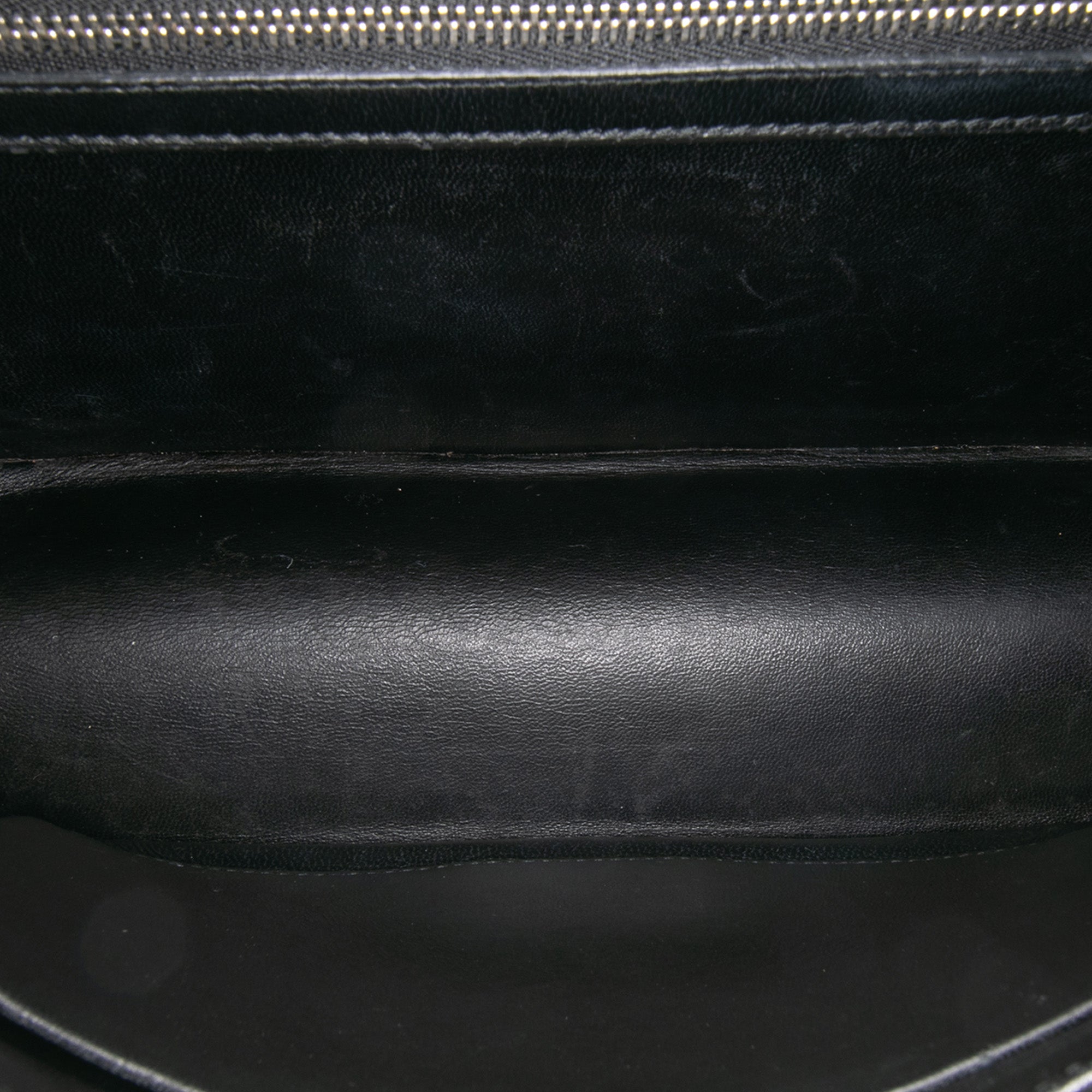 Medium Studded Lambskin Diorama Flap