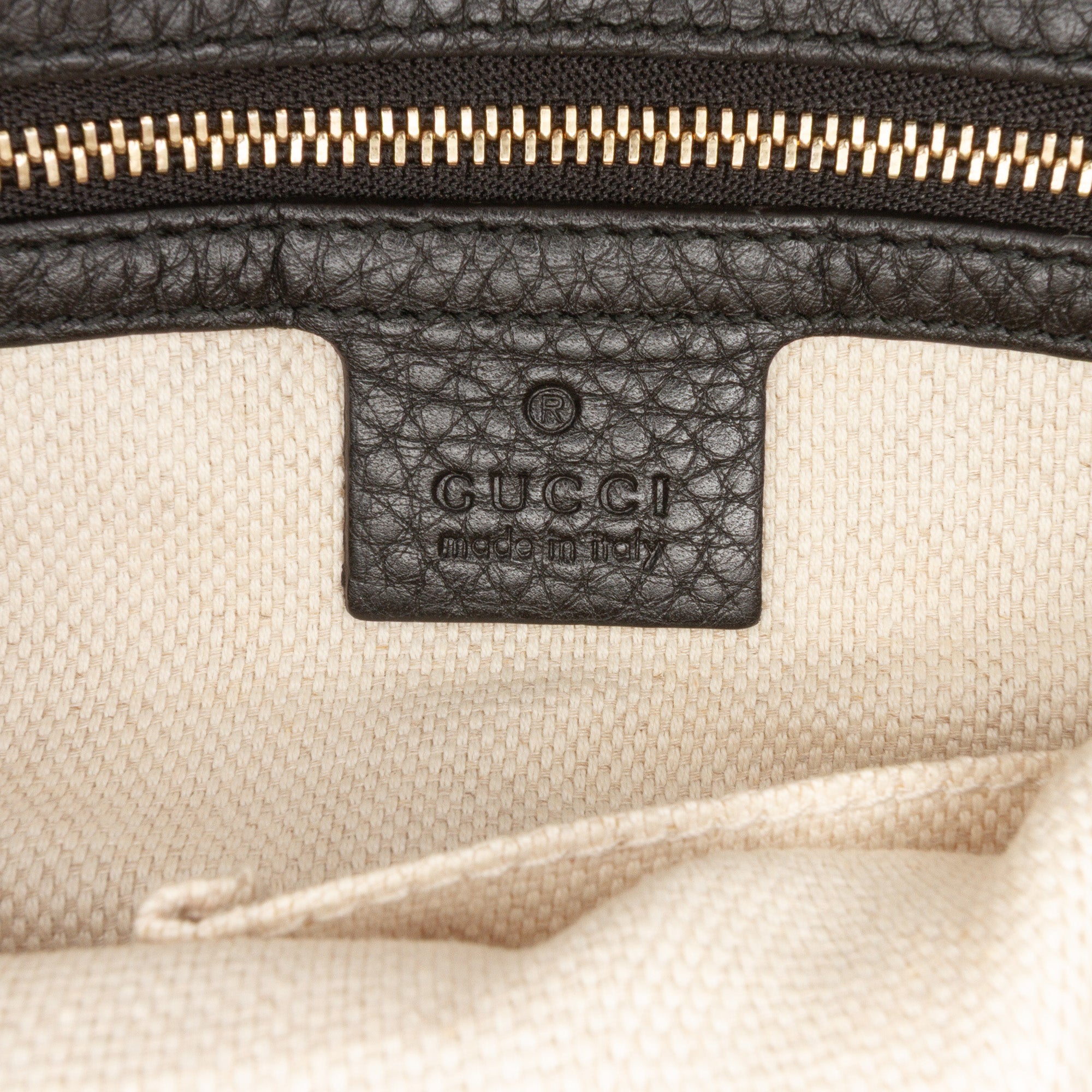 Pebbled Leather Soho Chain Zip Shoulder Bag