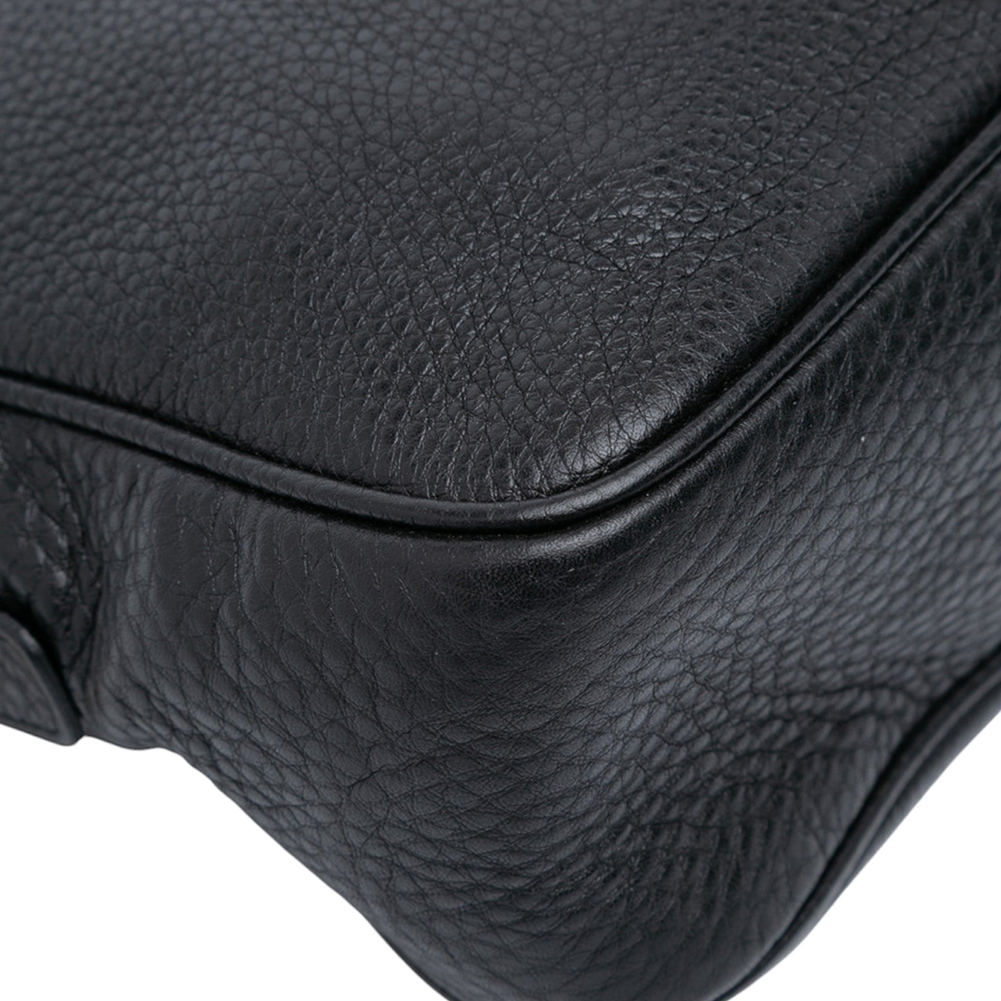Pebbled Leather Soho Chain Zip Shoulder Bag