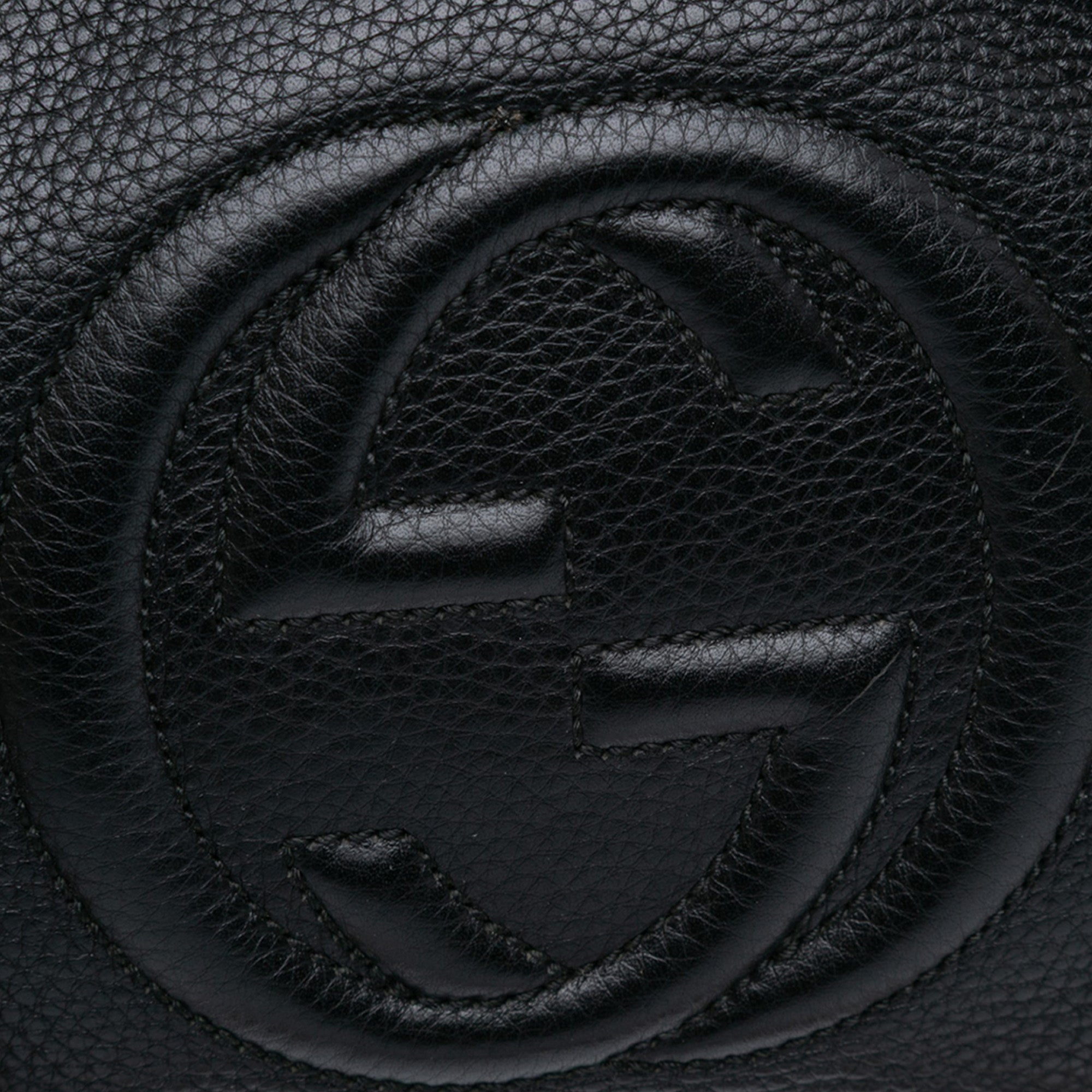 Pebbled Leather Soho Chain Zip Shoulder Bag