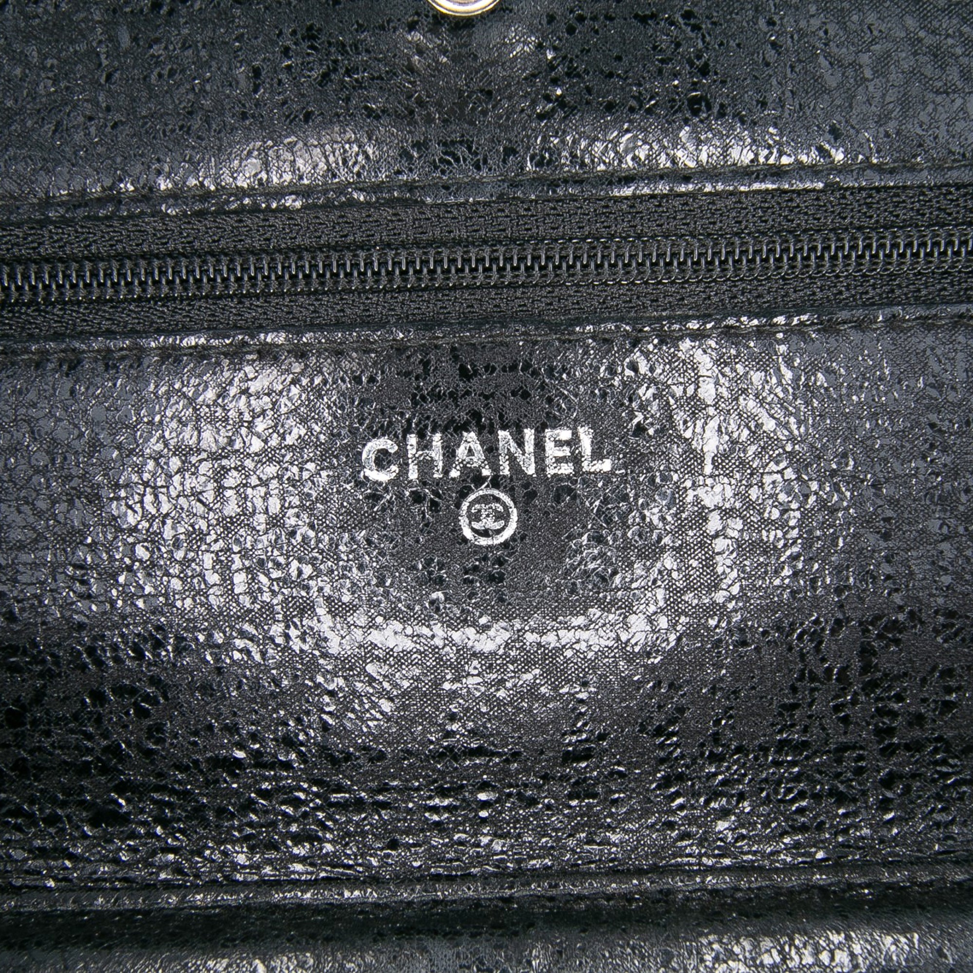 CC Quilted Crinkled Calfskin Wallet On Chain
