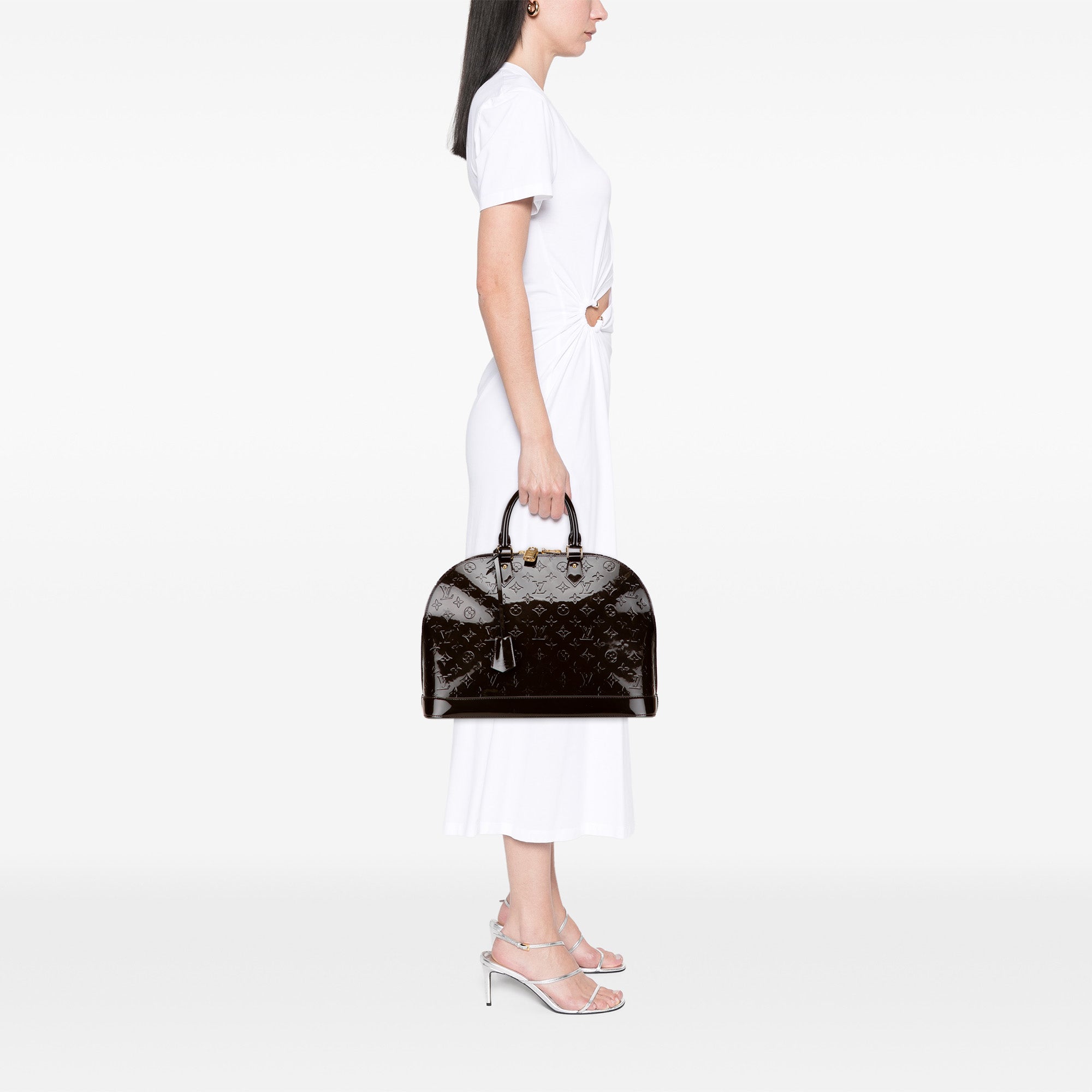 Monogram Vernis Alma GM