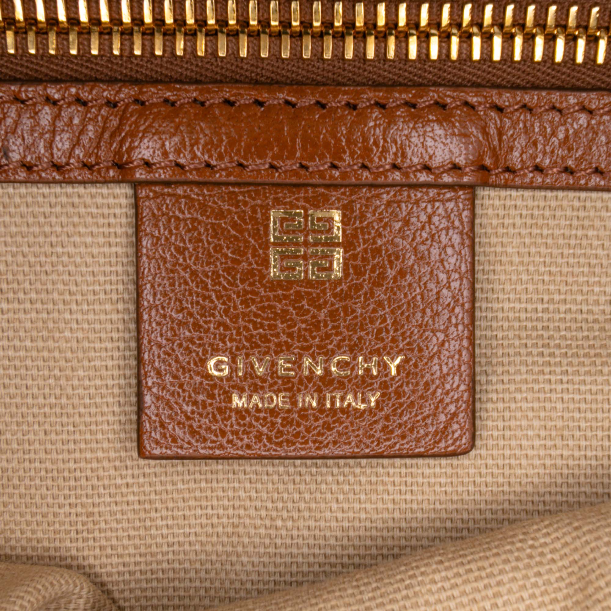 Medium Leather Voyou Crossbody