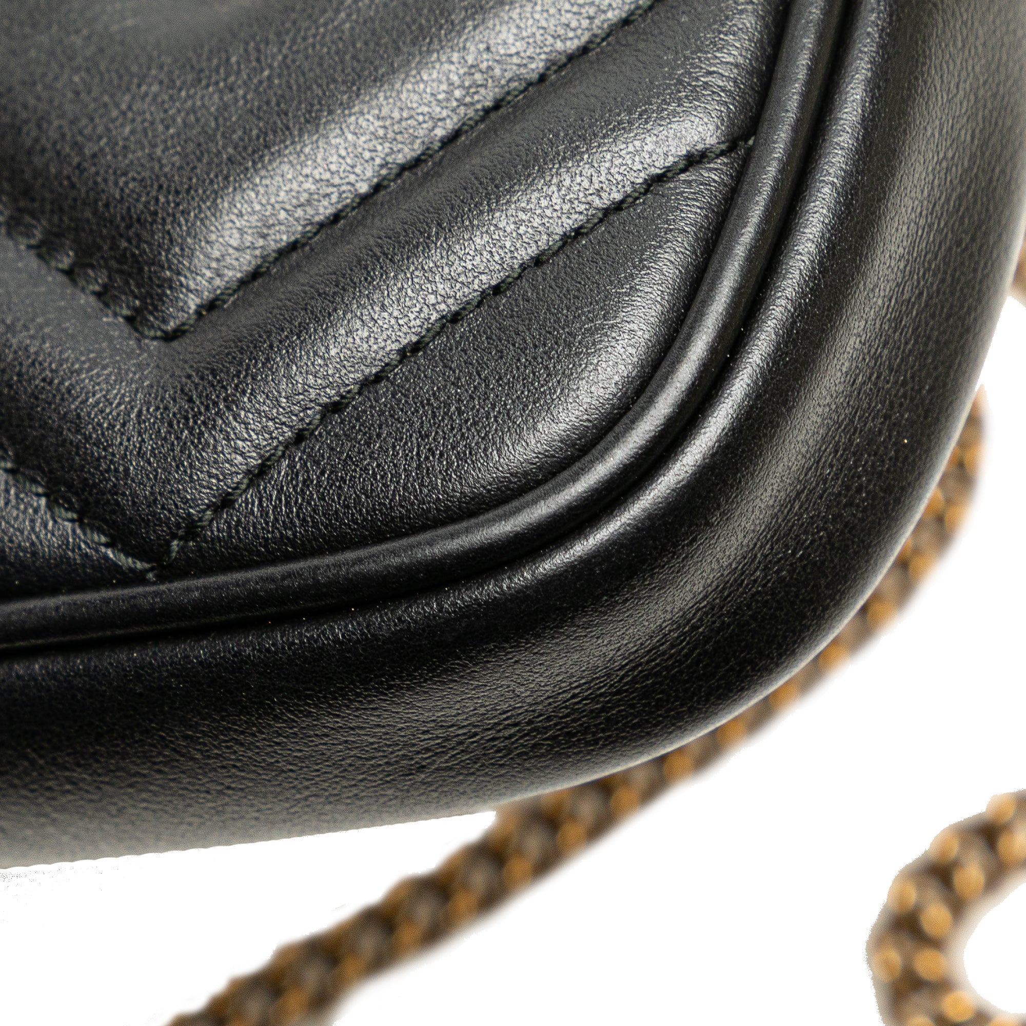 Mini GG Marmont Matelasse Leather Camera Crossbody