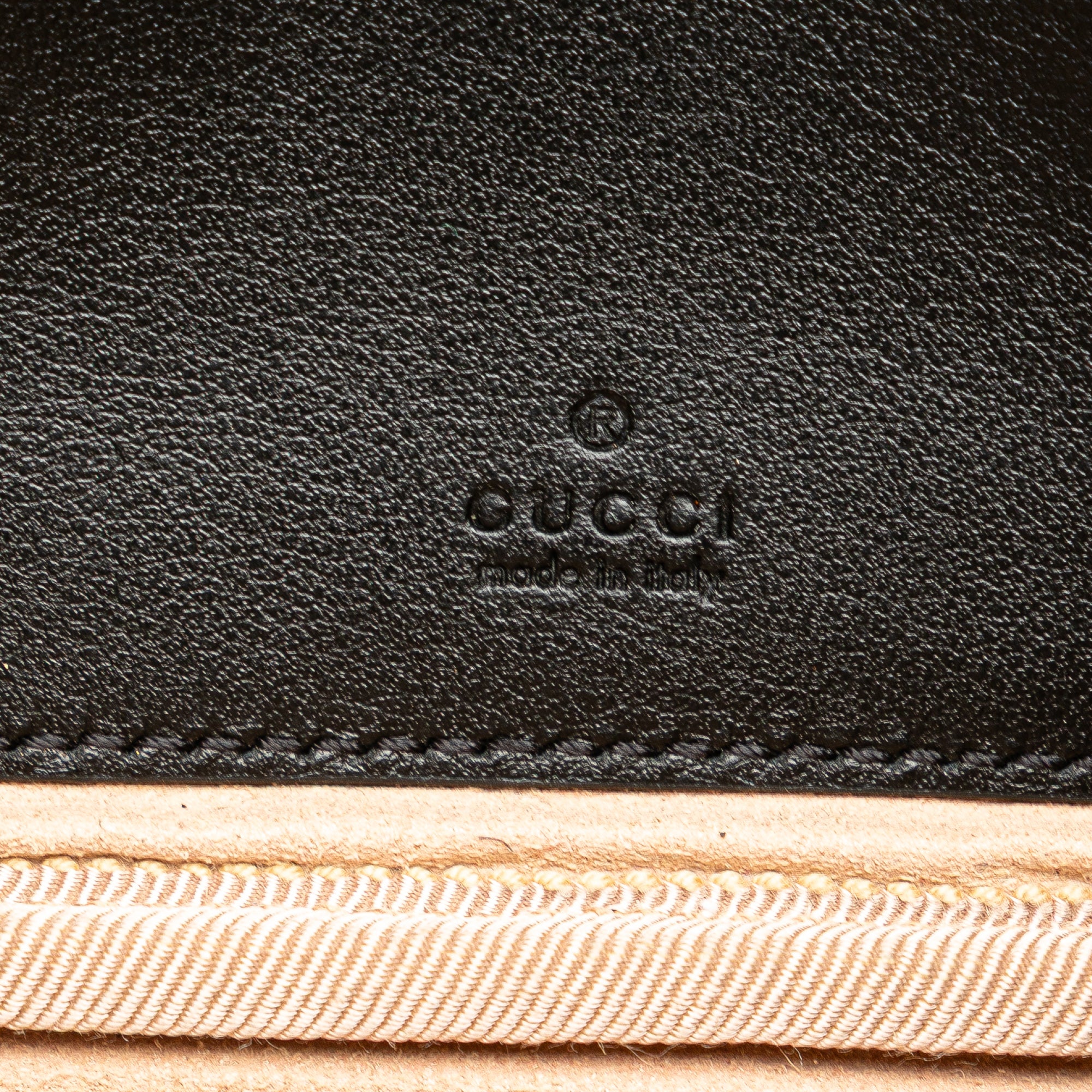 Mini GG Marmont Matelasse Leather Camera Crossbody