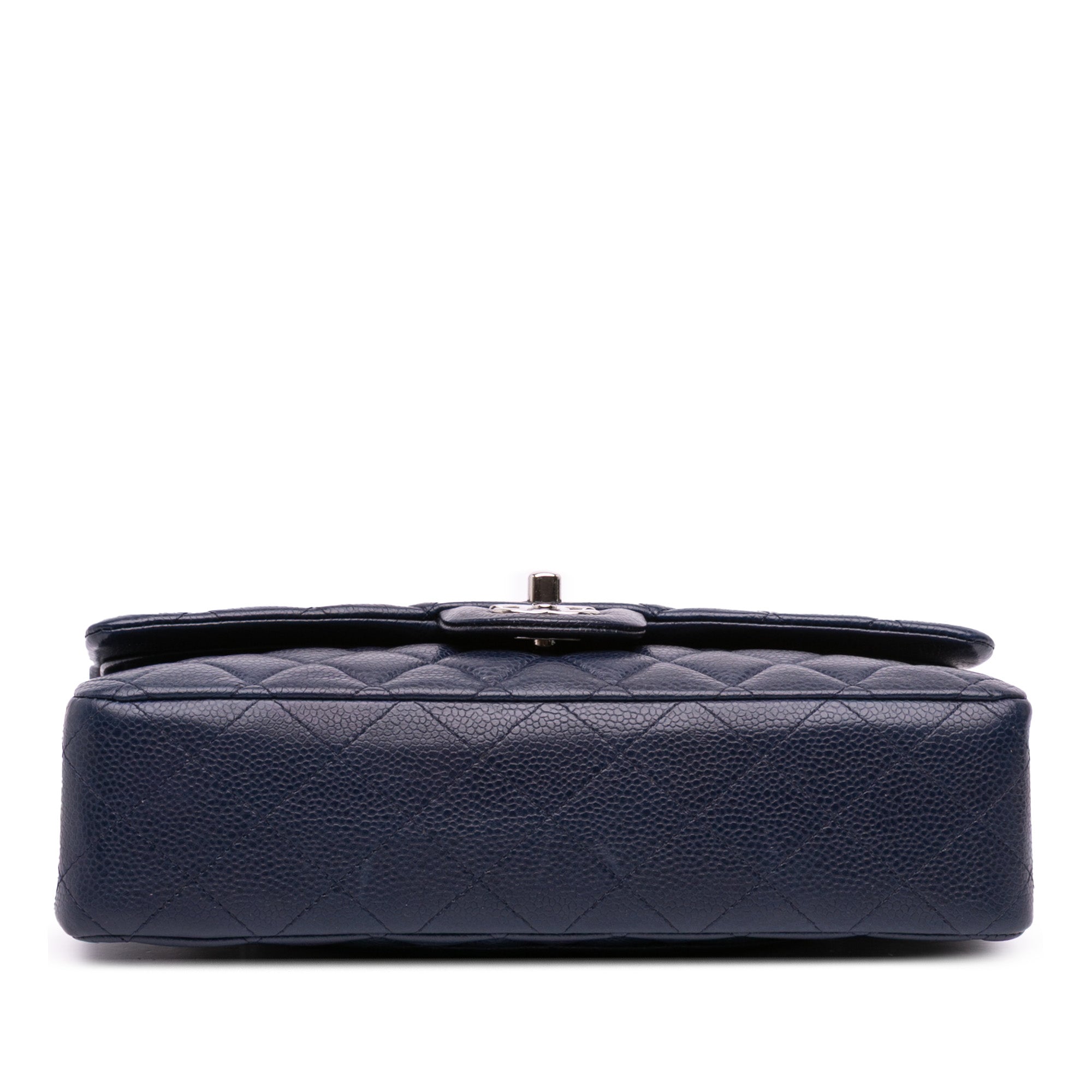 Medium Classic Caviar Double Flap