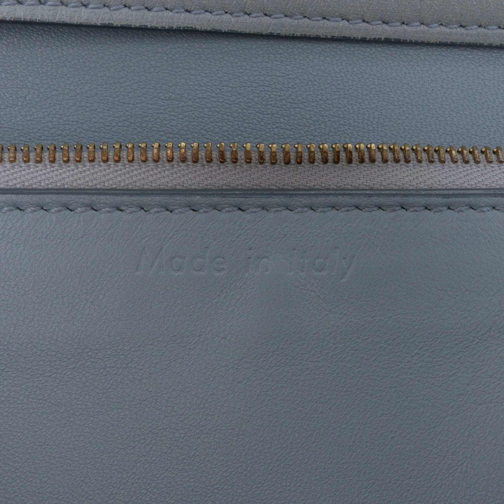 Medium Calfskin Classic Box