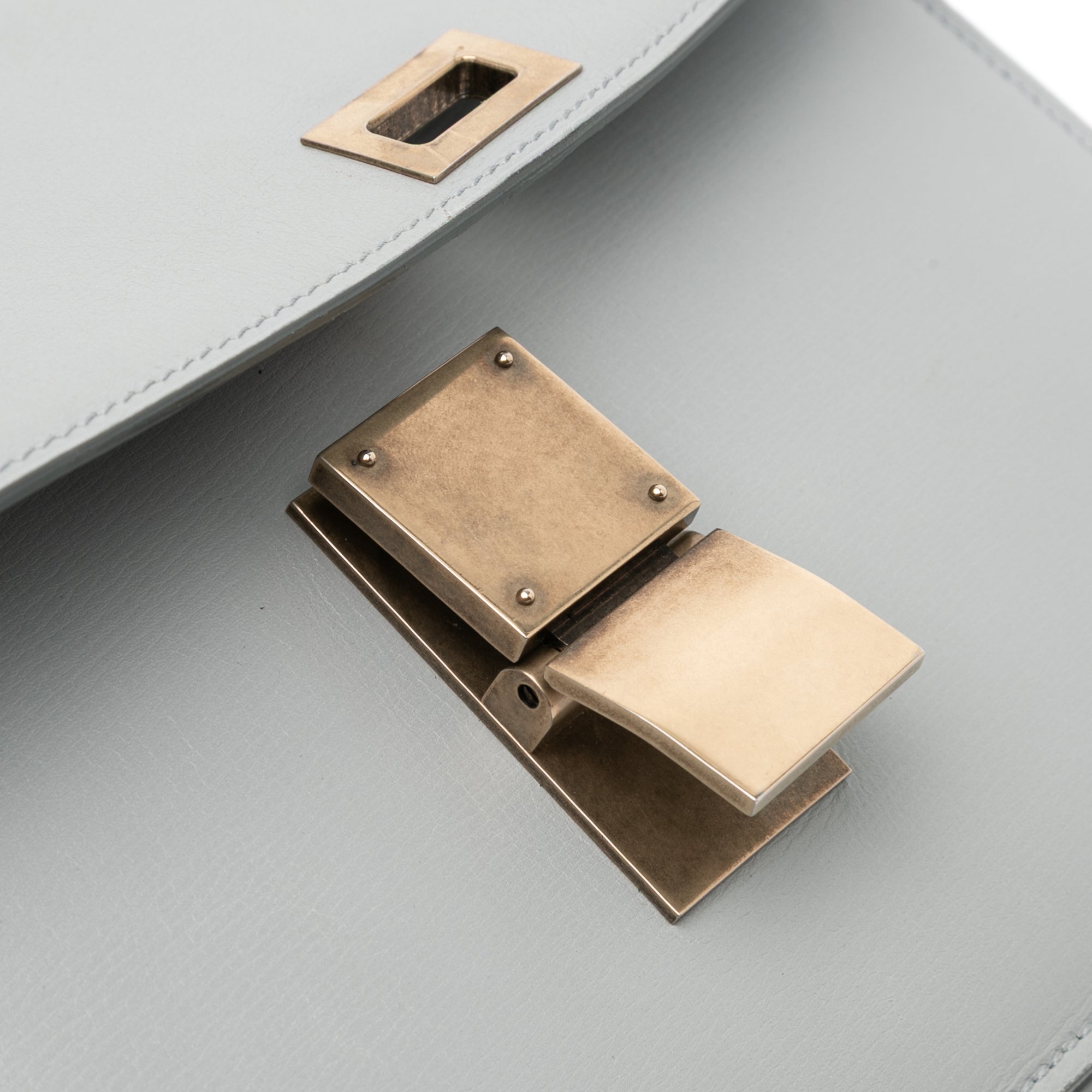 Medium Calfskin Classic Box