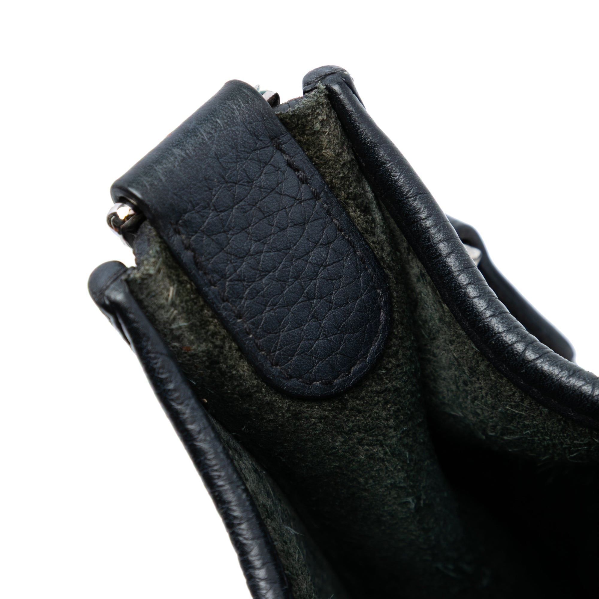 Clemence Evelyne III 29