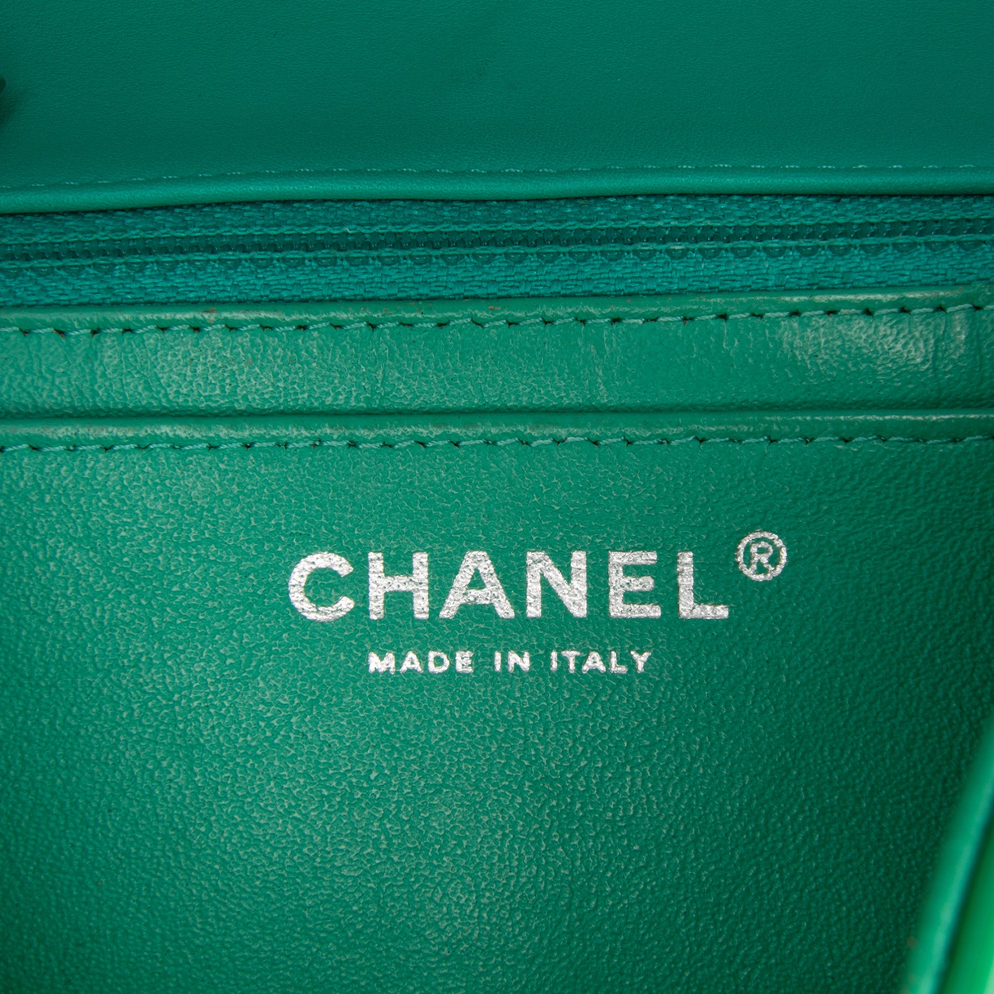 Mini Square Classic Patent Single Flap