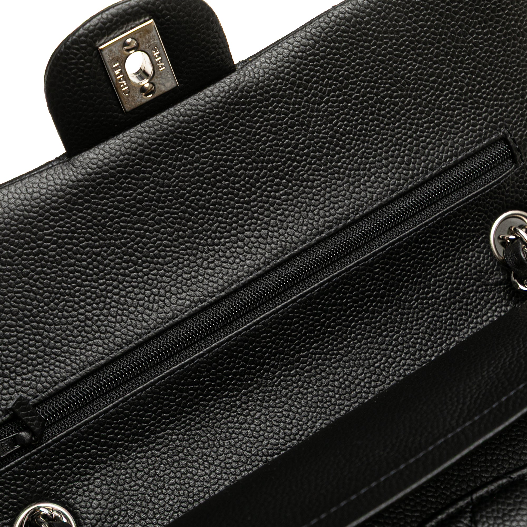 Medium Classic Caviar Double Flap