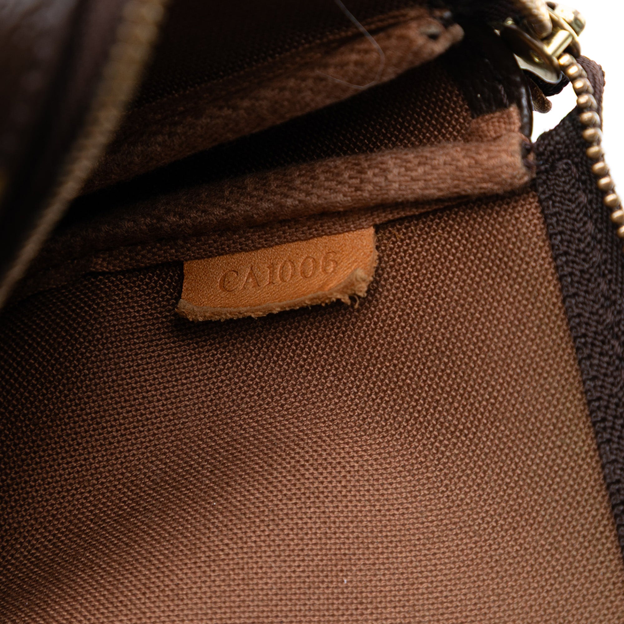 Monogram Pochette Accessoires