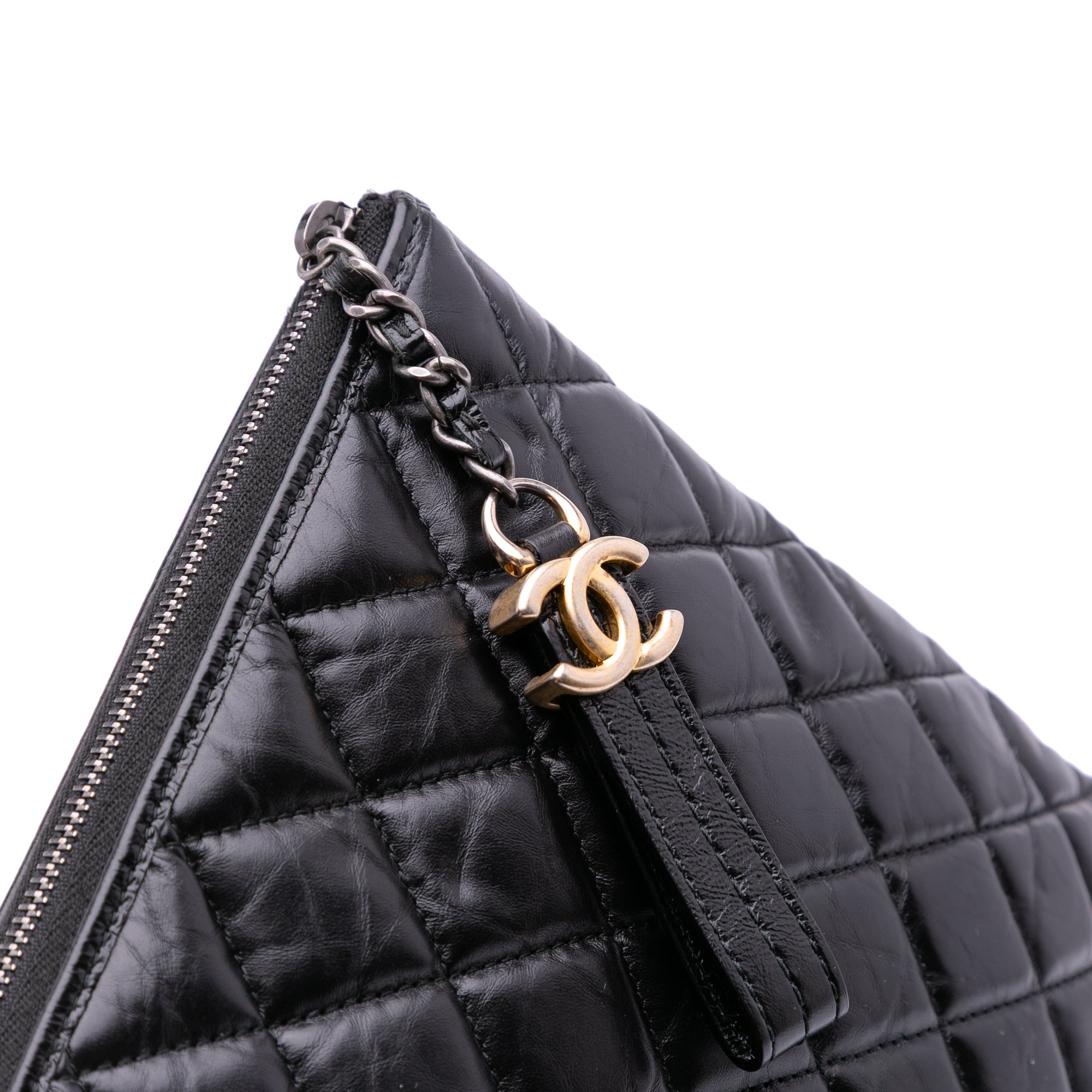 Large Aged Calfskin Gabrielle O Case Clutch