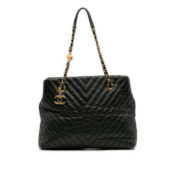 Large Chevron Calfskin Surpique Tote