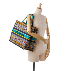 Large Embroidered Book Tote_7