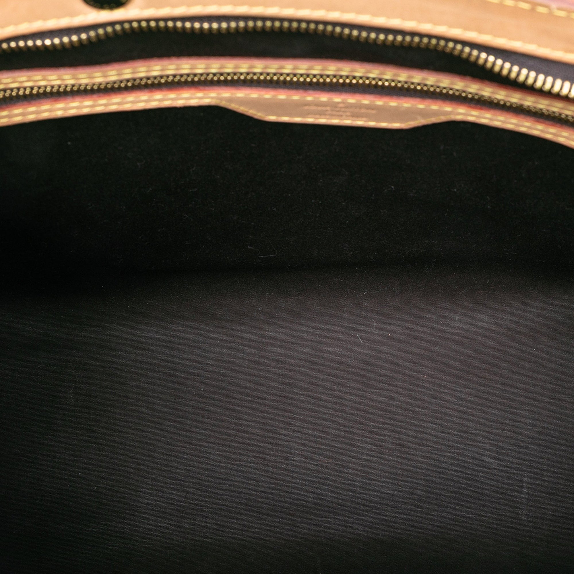 Monogram Vernis Brea GM