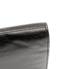 Textured Patent Belle de Jour Clutch