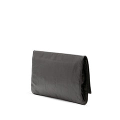 Textured Patent Belle de Jour Clutch