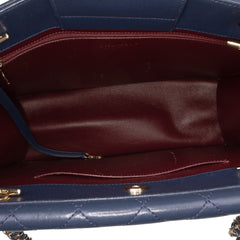 Quilted Sheepskin Beauty Lock Shopping Tote