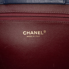 Quilted Sheepskin Beauty Lock Shopping Tote