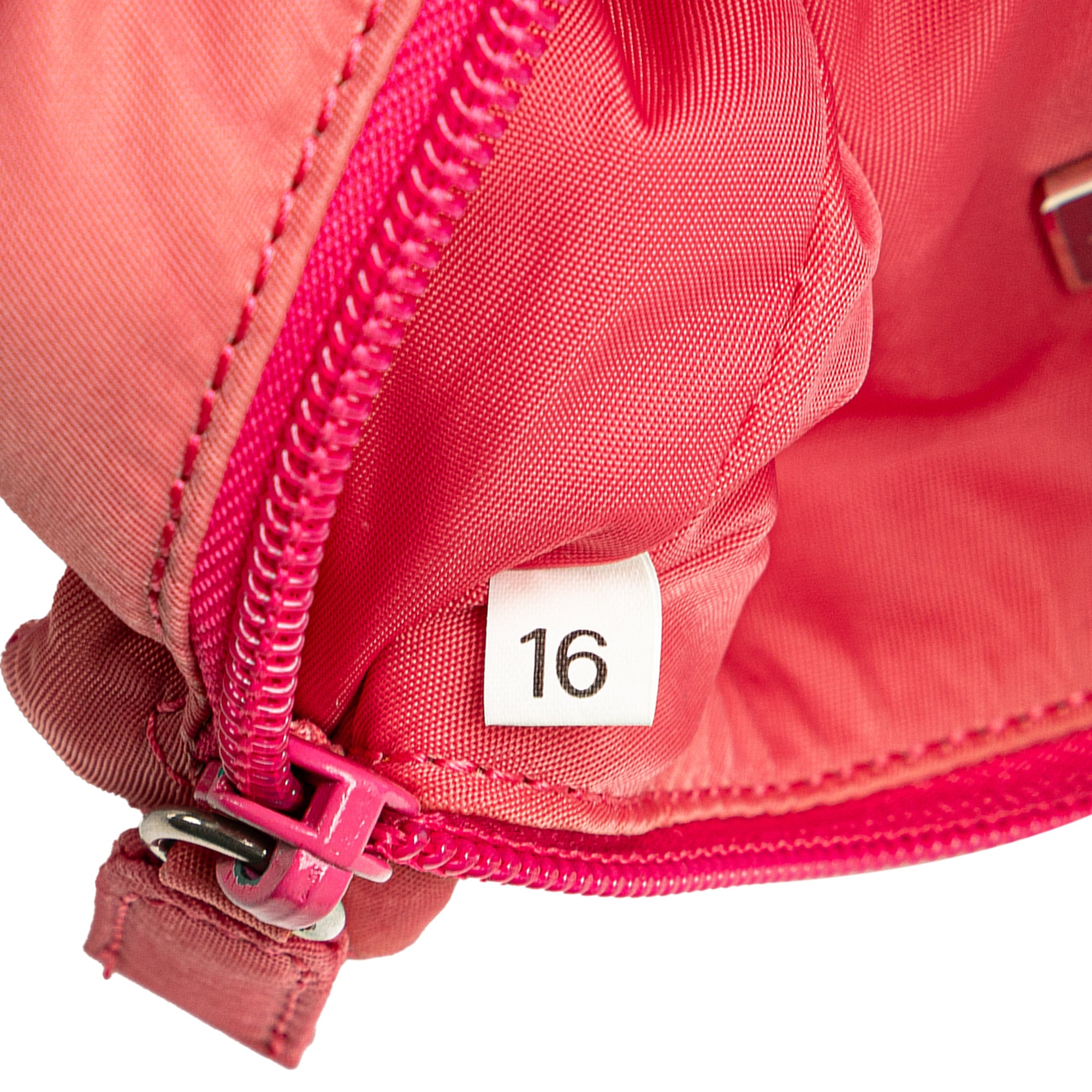 Tessuto Shoulder Bag