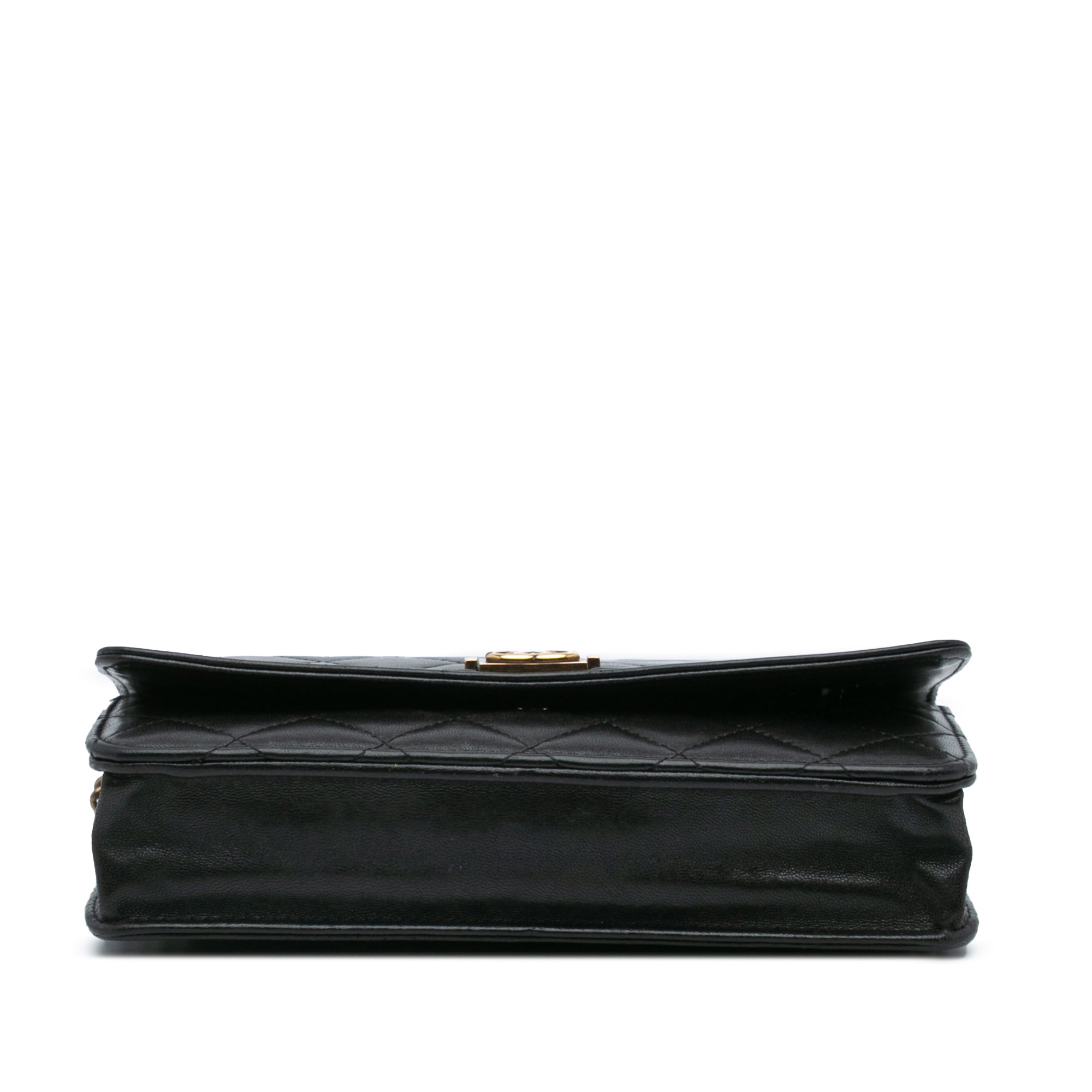 Lambskin Boy Wallet On Chain