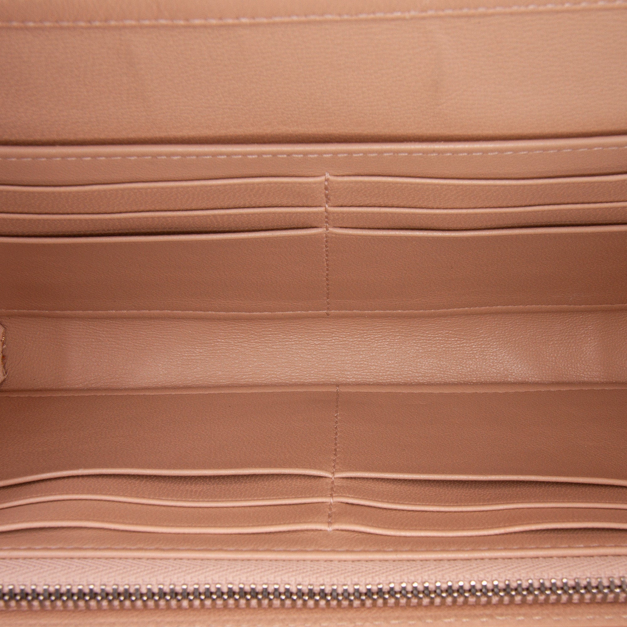 Metallic Grained Calfskin Diorama Wallet on Chain