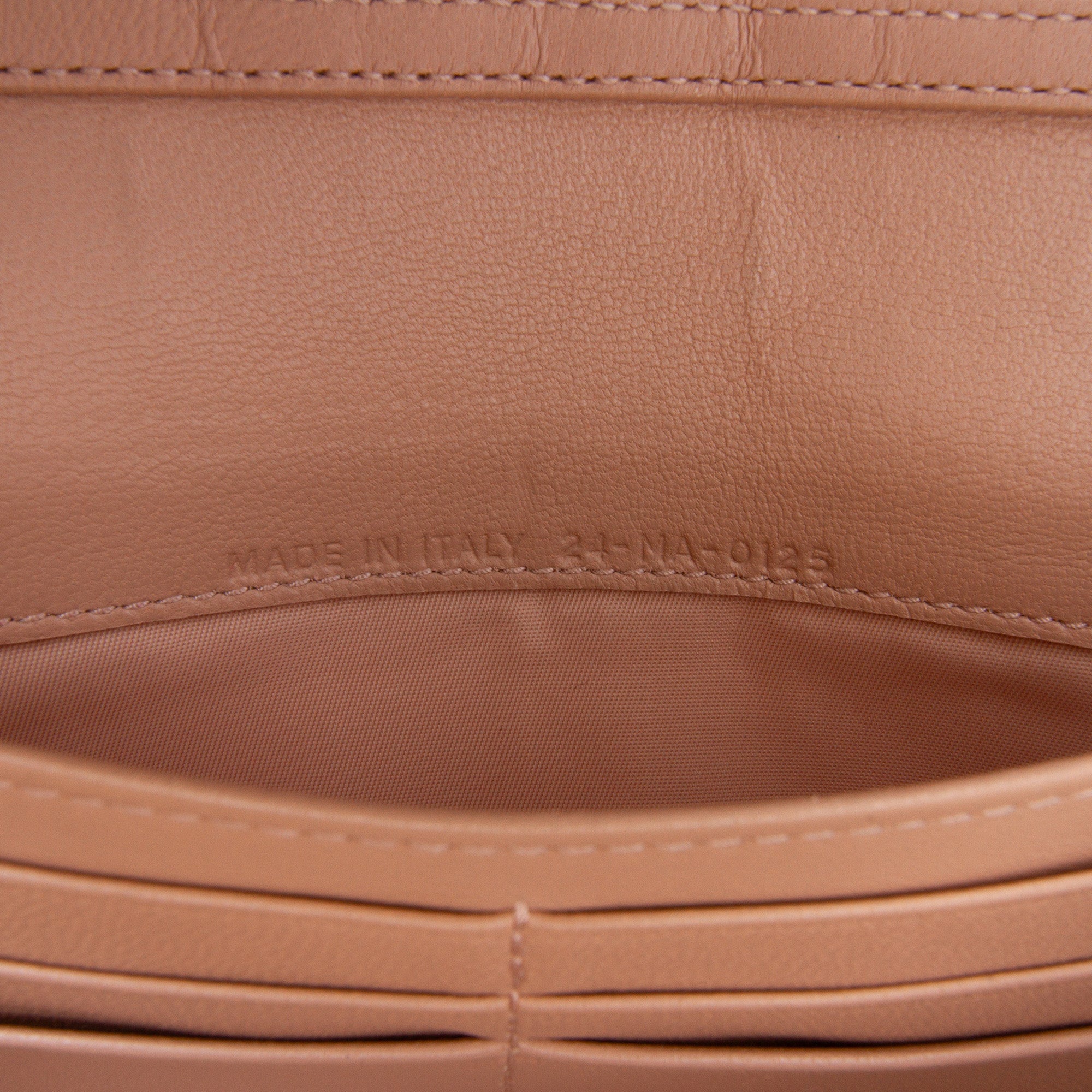 Metallic Grained Calfskin Diorama Wallet on Chain