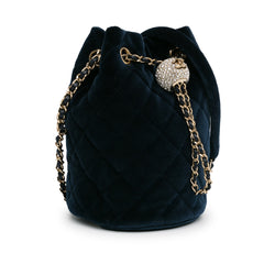 Velvet Crystal Pearl Crush Bucket Bag_1