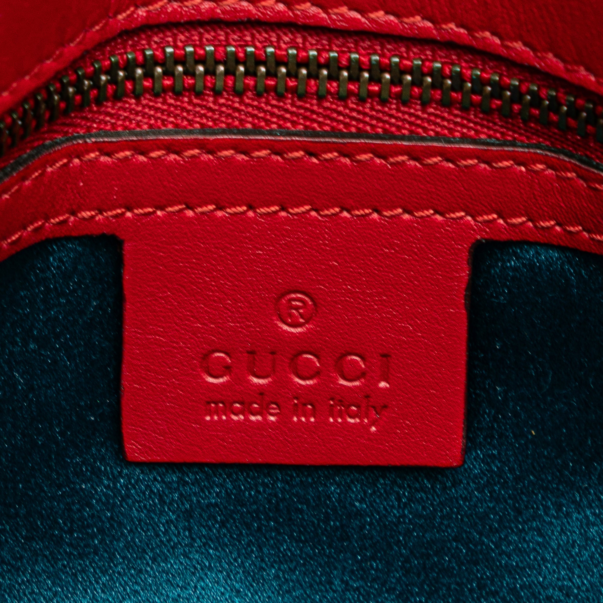 Small GG Marmont Matelasse Velvet Flap Crossbody