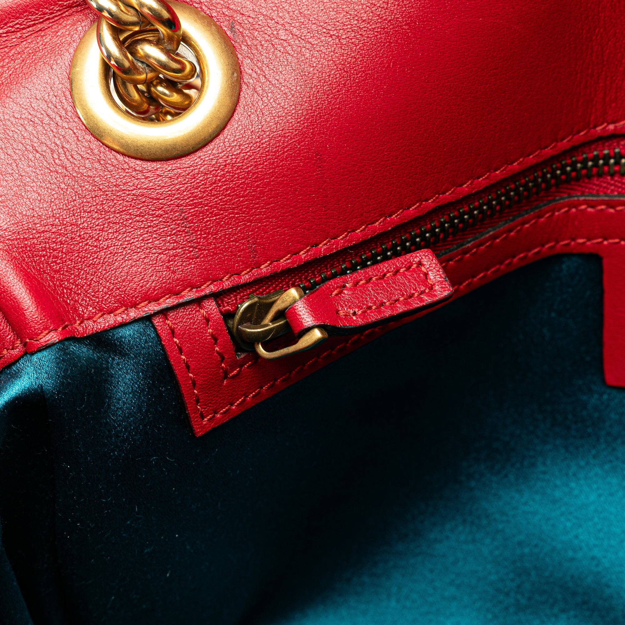 Small GG Marmont Matelasse Velvet Flap Crossbody