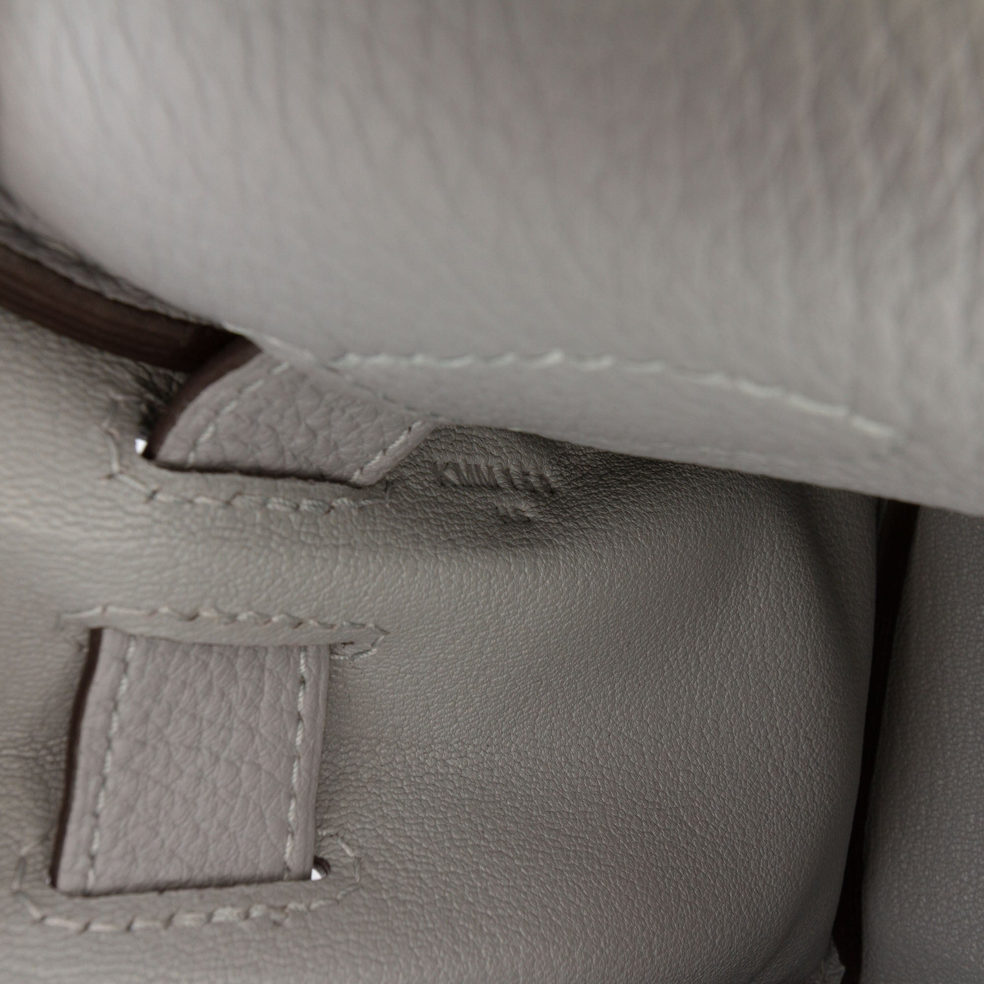 Togo Kelly Messenger PM