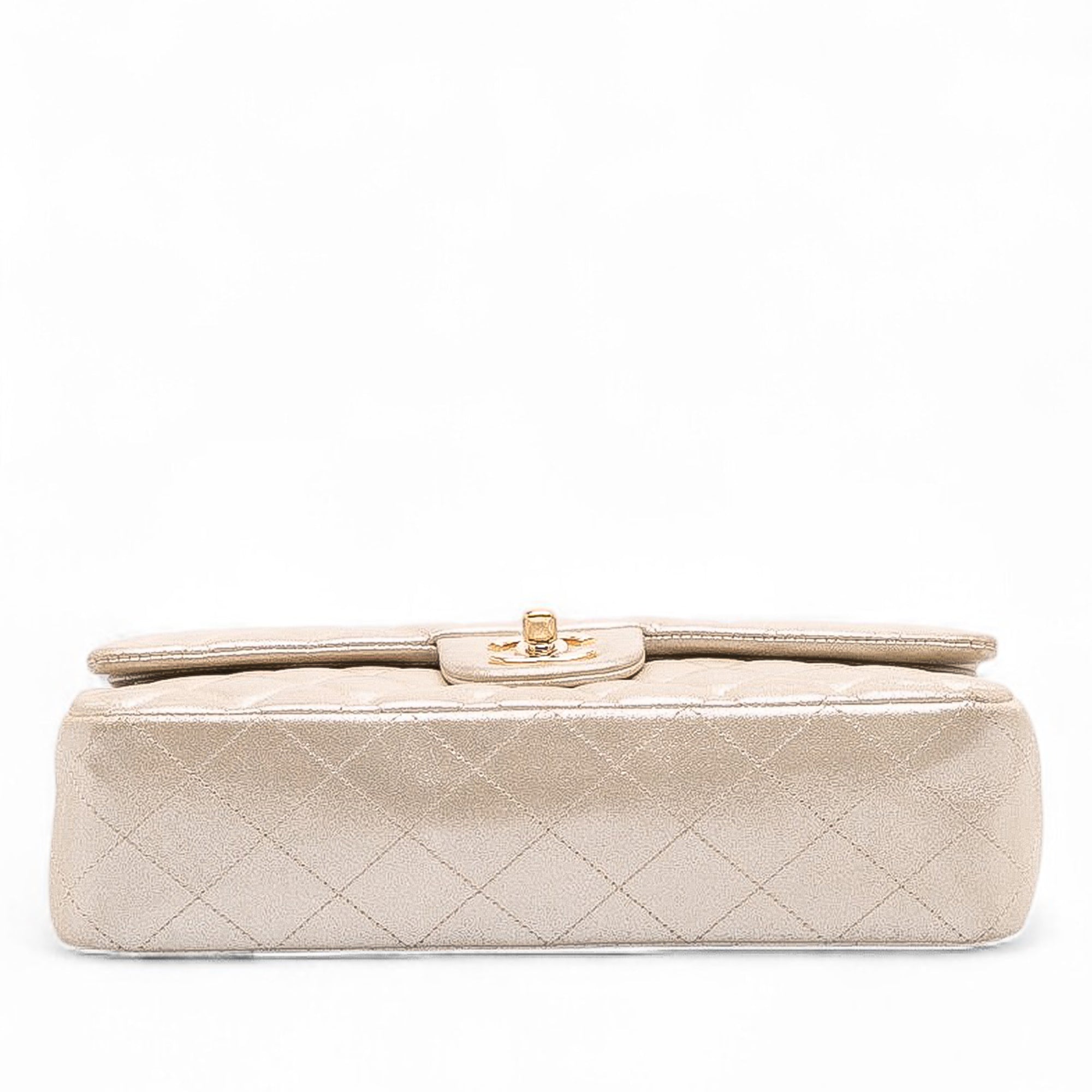 Medium Classic Iridescent Lambskin Double Flap