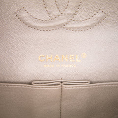 Medium Classic Iridescent Lambskin Double Flap