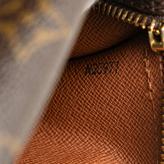Monogram Papillon 26