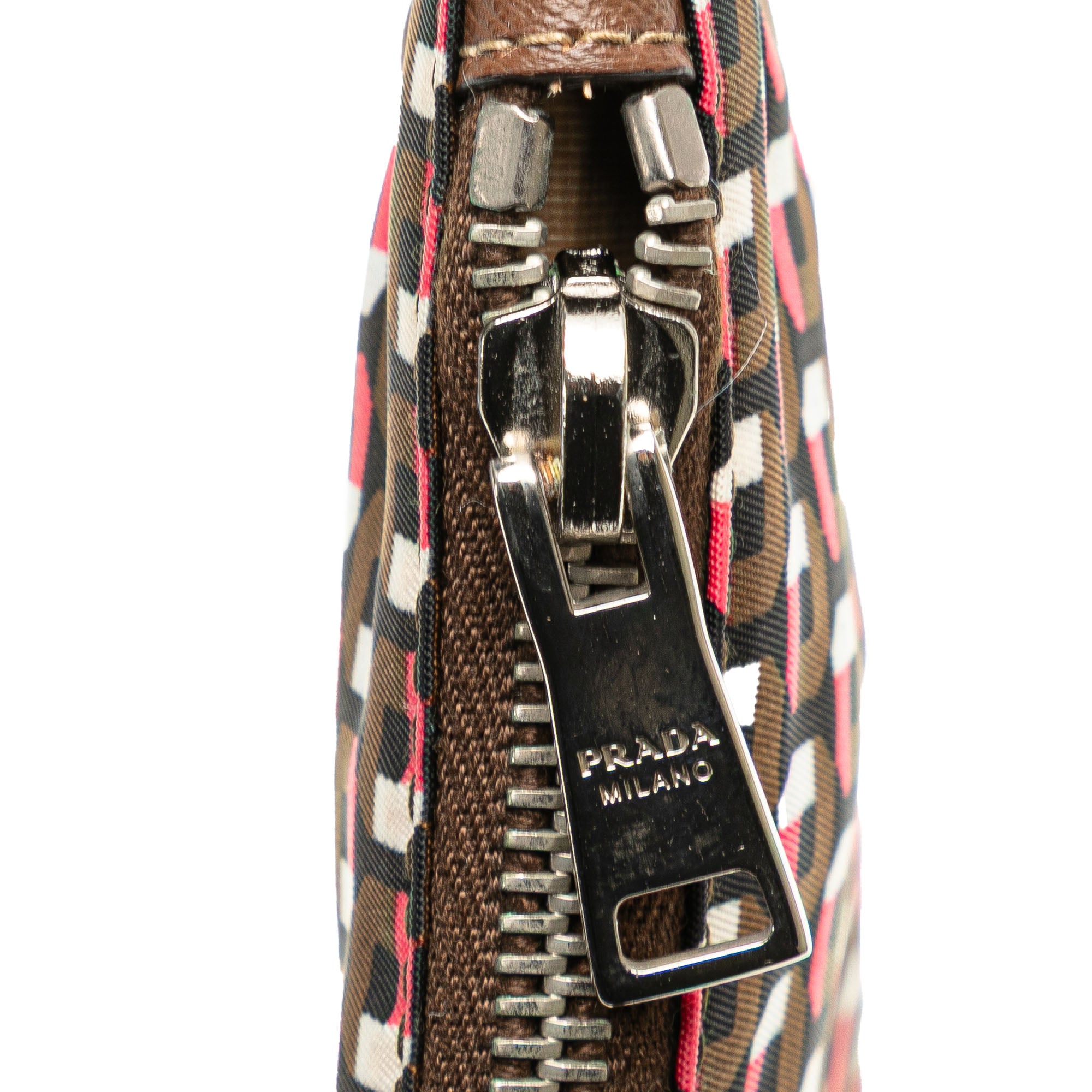 Tessuto Stampato Wristlet Clutch