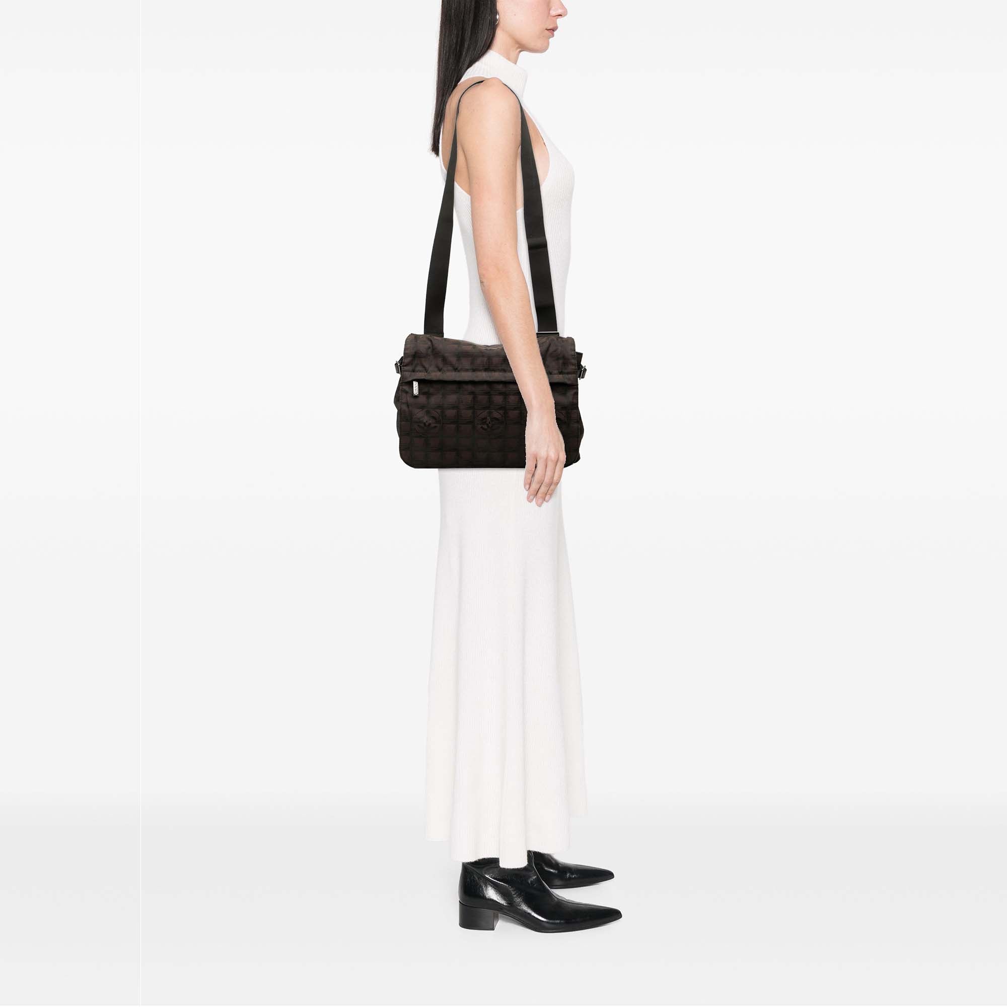 New Travel Line Nylon Messenger