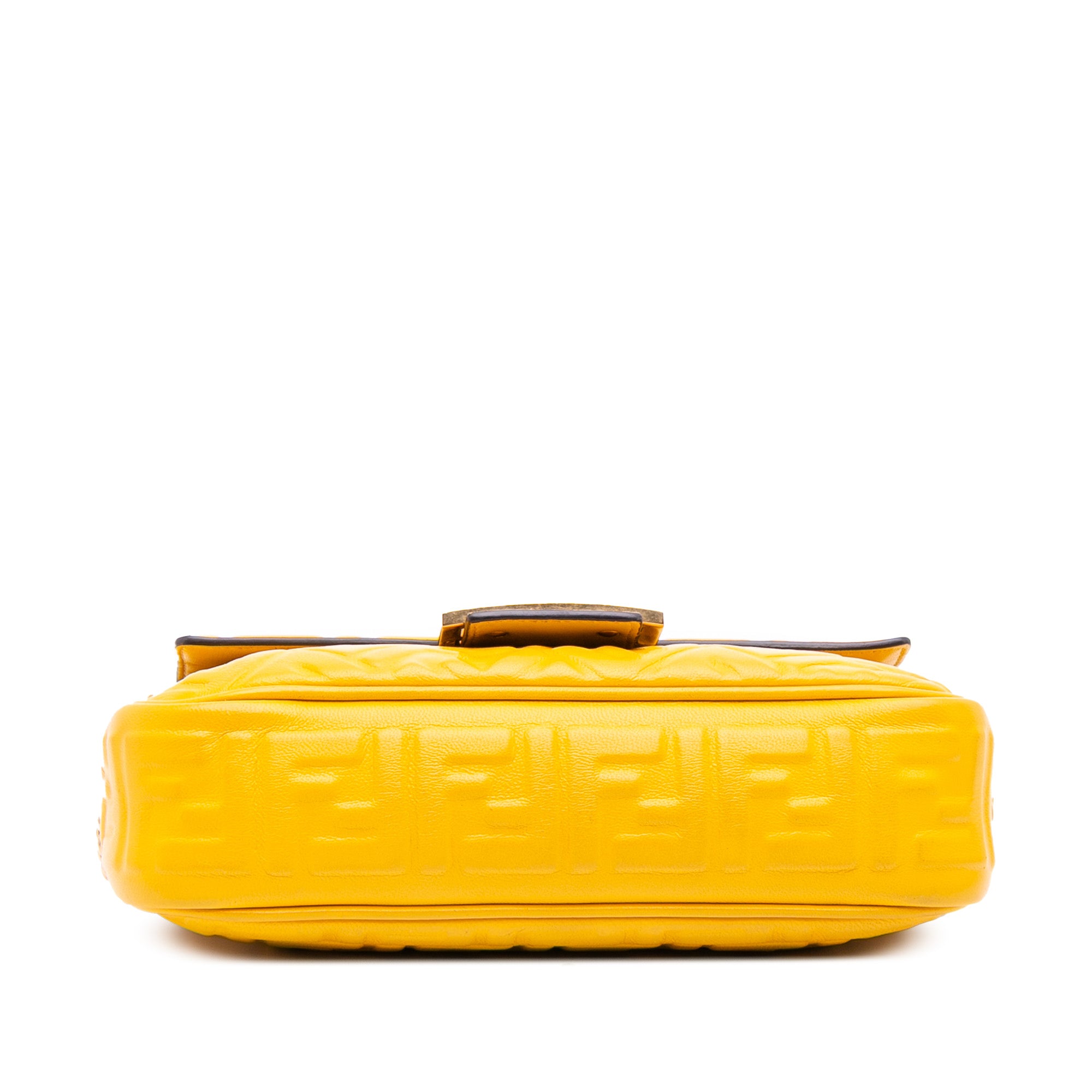 Zucca Embossed Chain Midi Baguette
