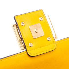 Zucca Embossed Chain Midi Baguette