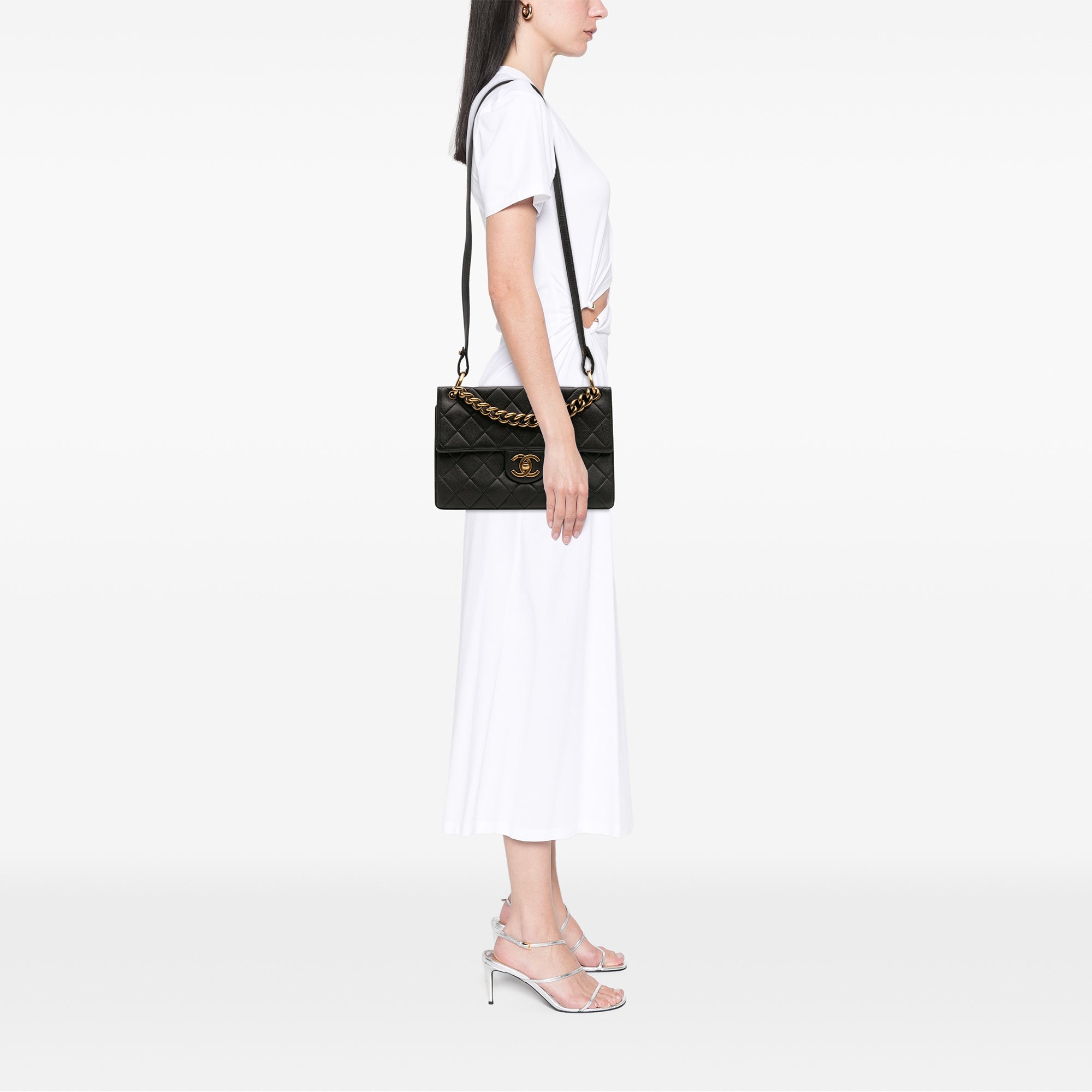 Jumbo CC Quilted Caviar Chunky Chain Flap