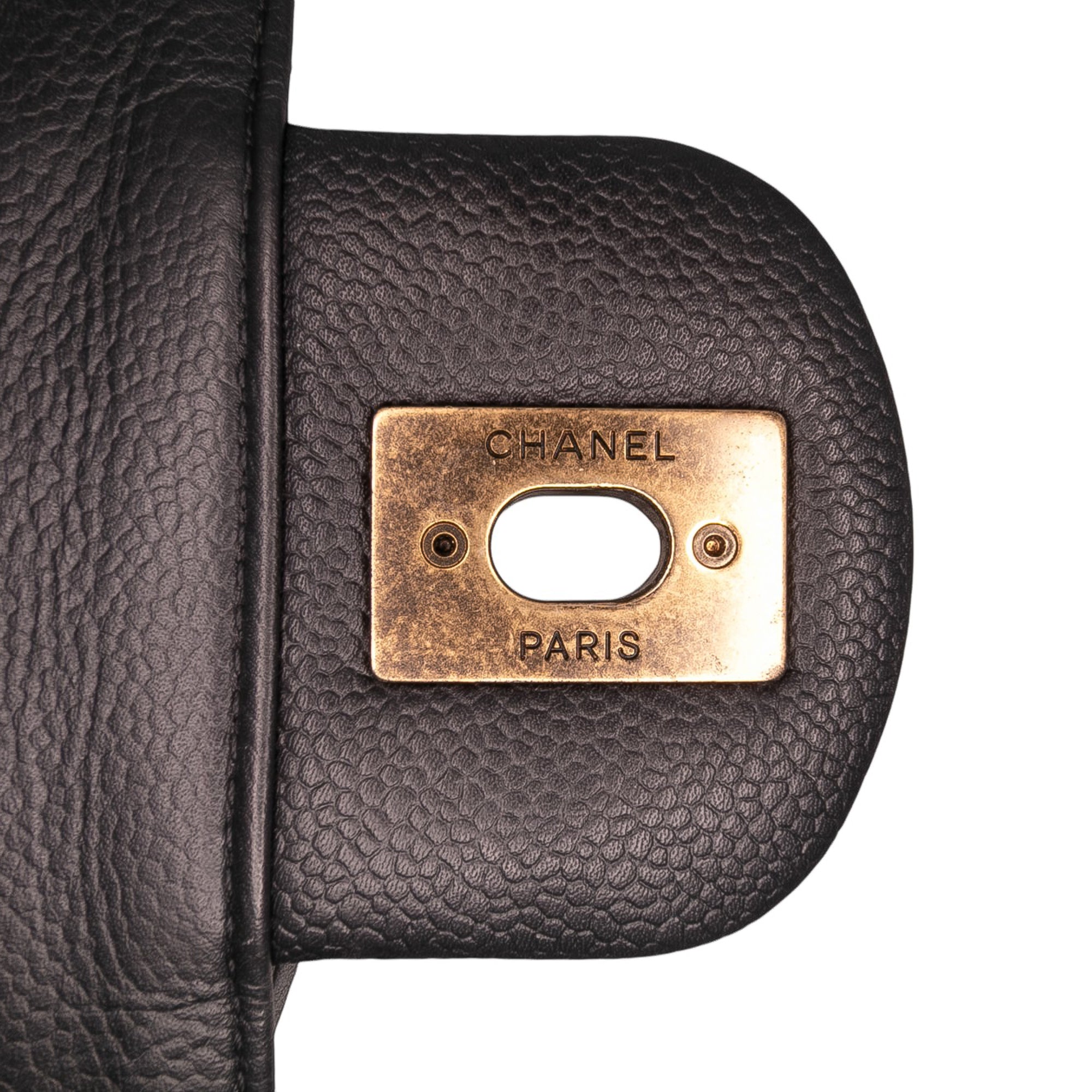 Jumbo CC Quilted Caviar Chunky Chain Flap