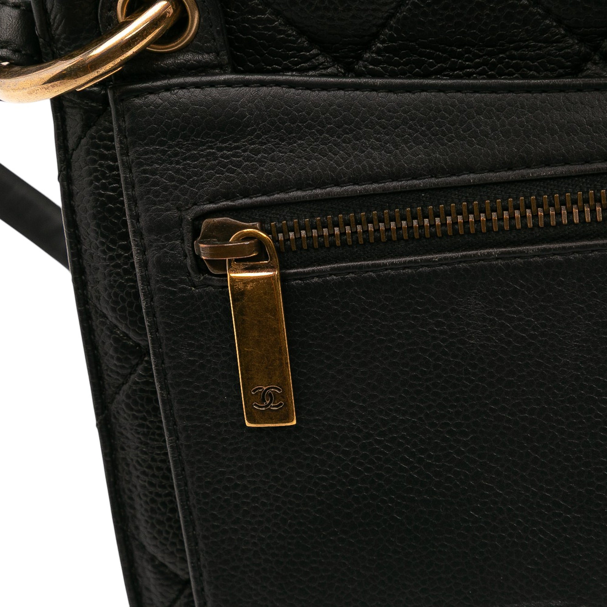 Jumbo CC Quilted Caviar Chunky Chain Flap