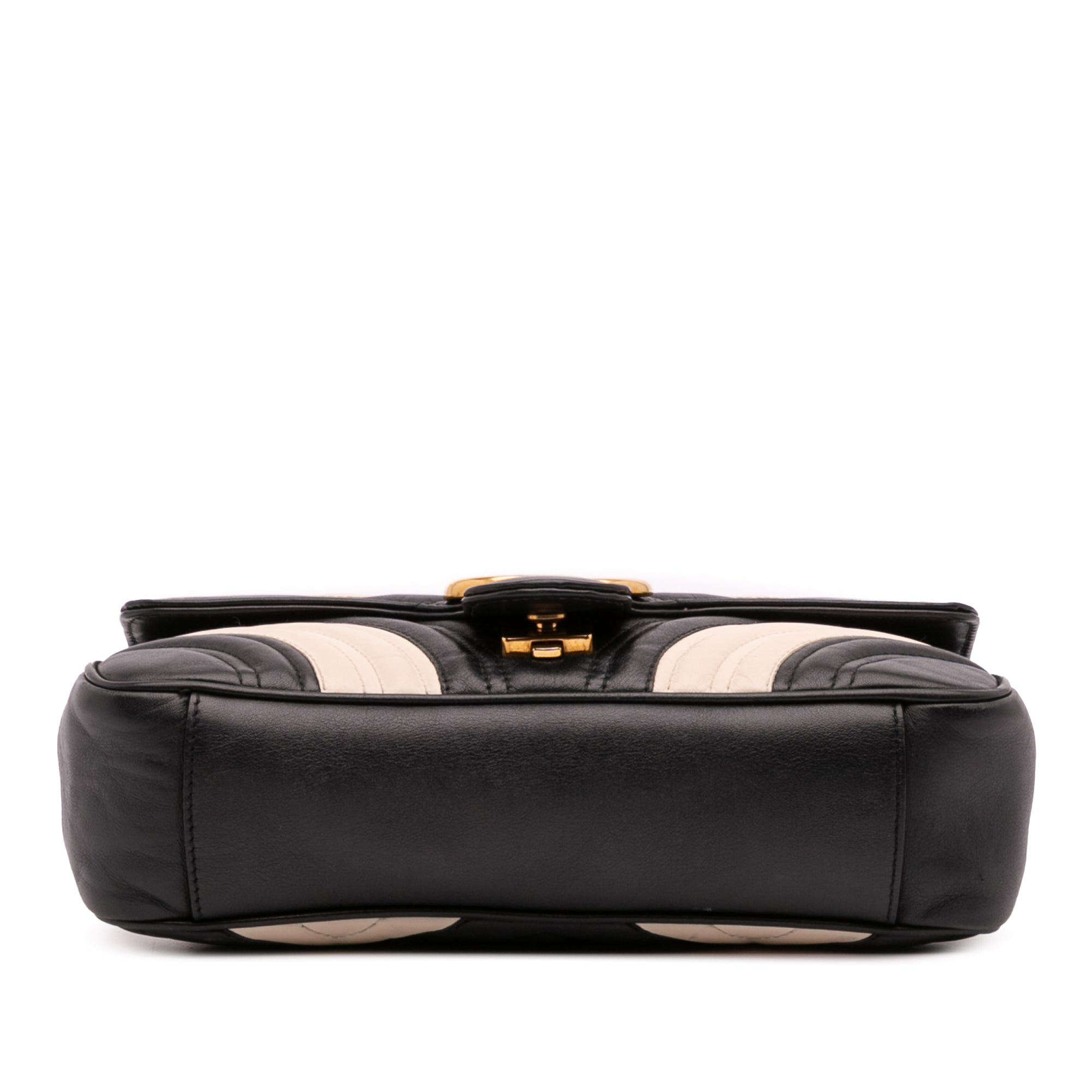 Medium GG Marmont Bicolor Matelasse Leather Shoulder Bag