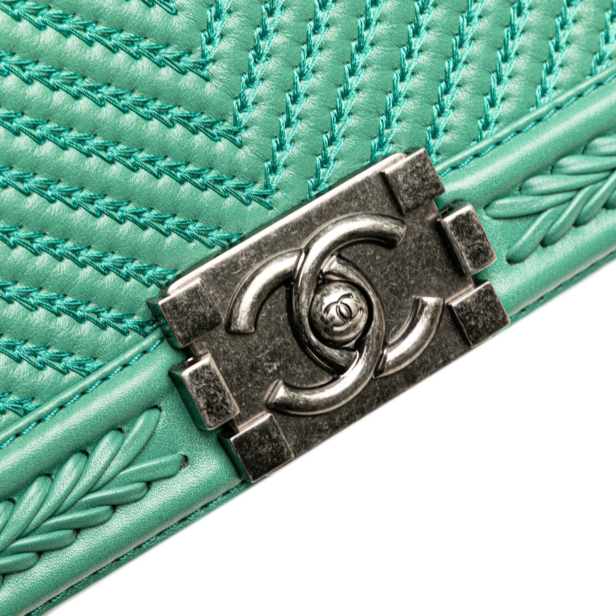 New Medium Braided Chevron Lambskin Boy Flap