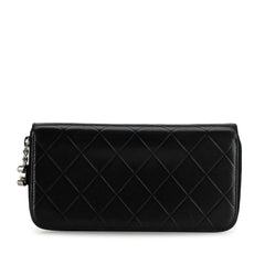 Quilted Calfskin Long Wallet_2