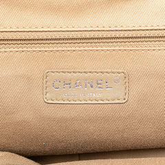 Medium Quilted Caviar Frame Tote