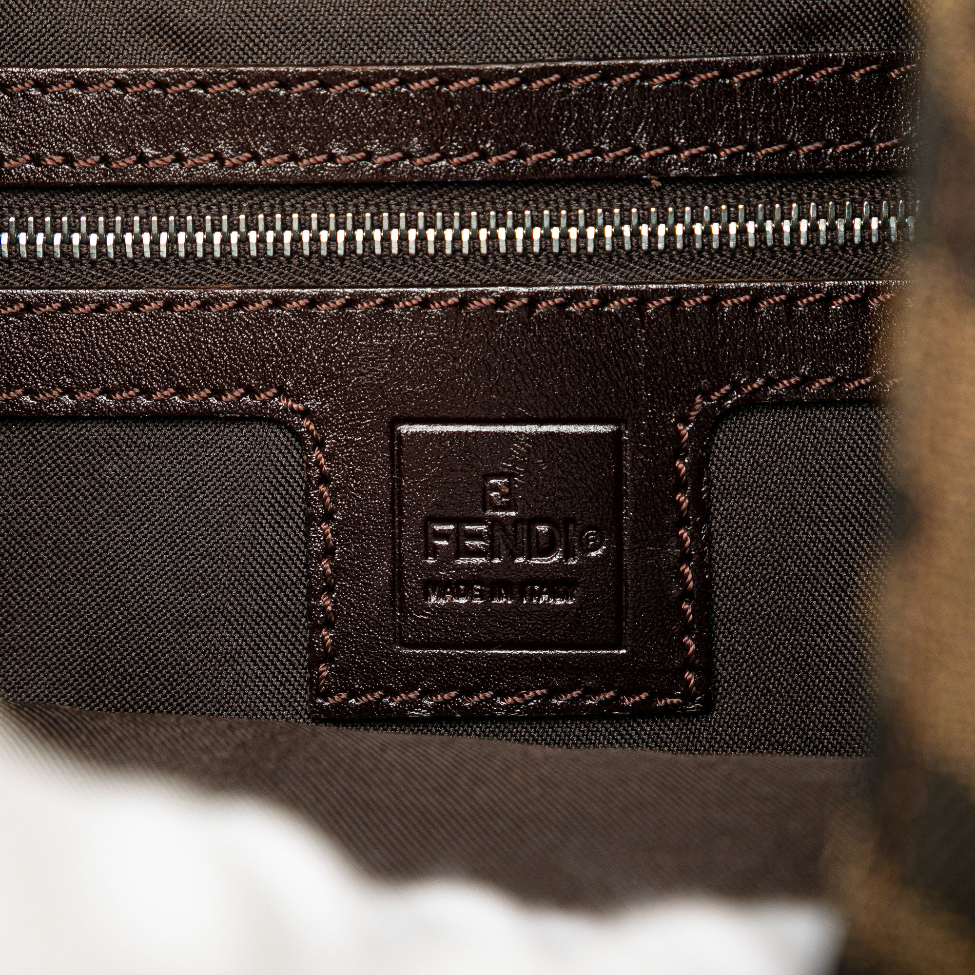 Zucca Canvas Shoulder Bag