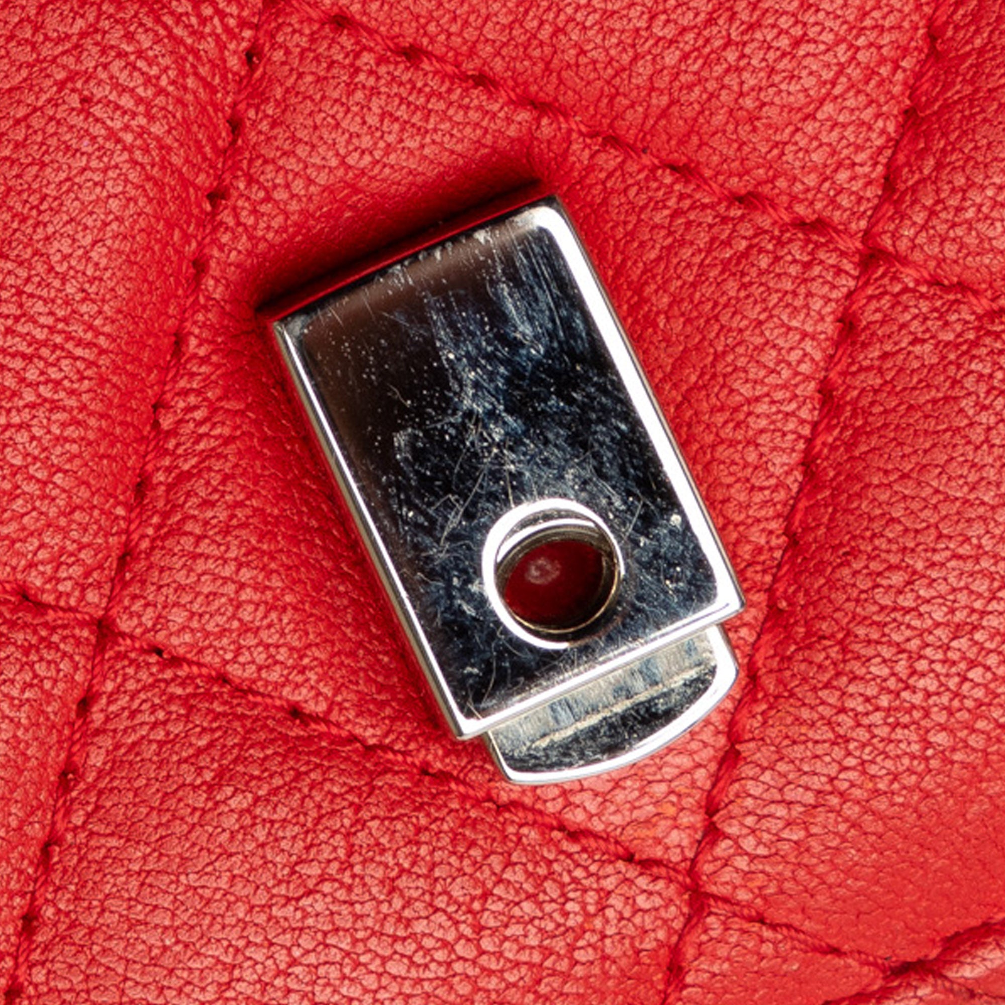 Grained Calfskin CC Box Wallet On Chain