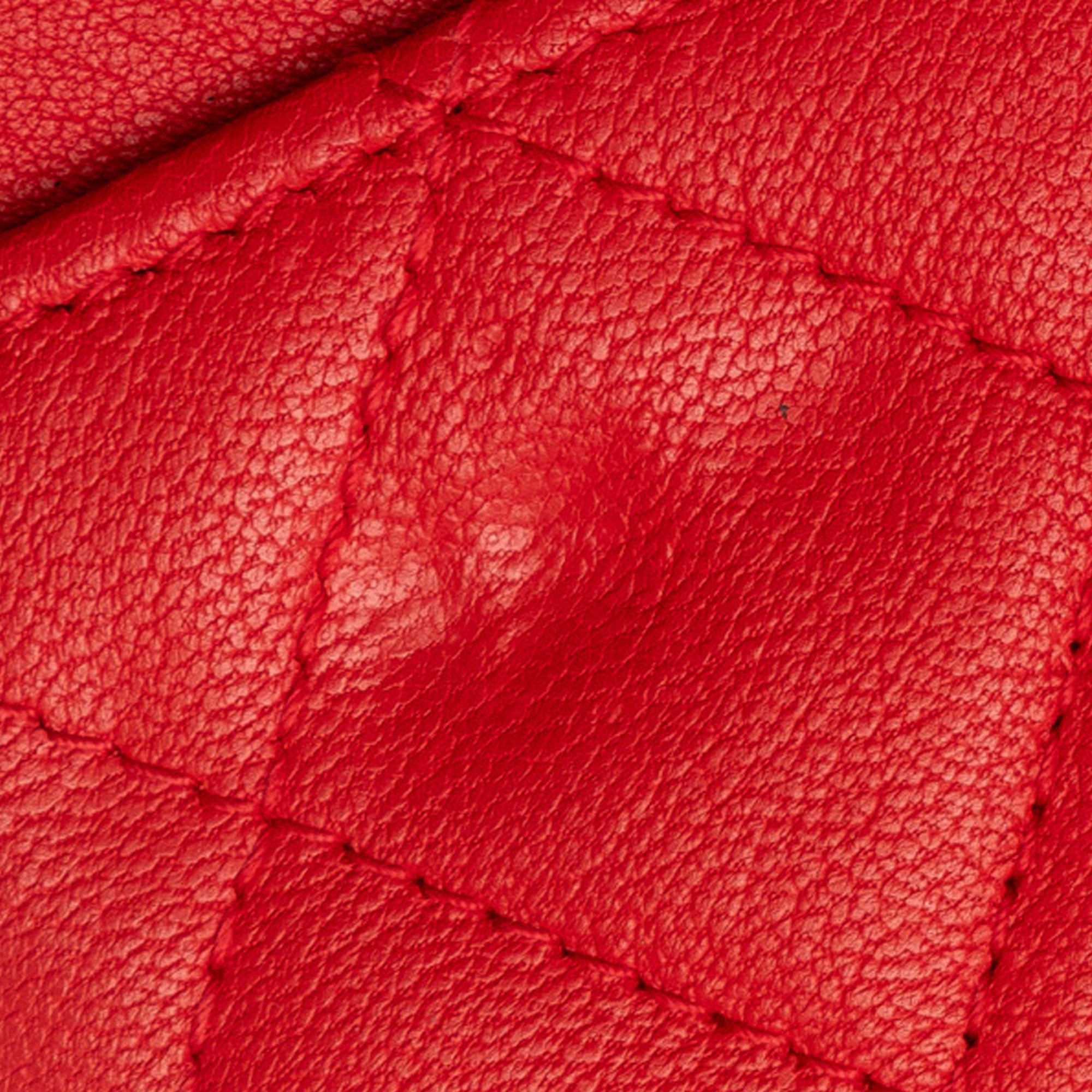 Grained Calfskin CC Box Wallet On Chain