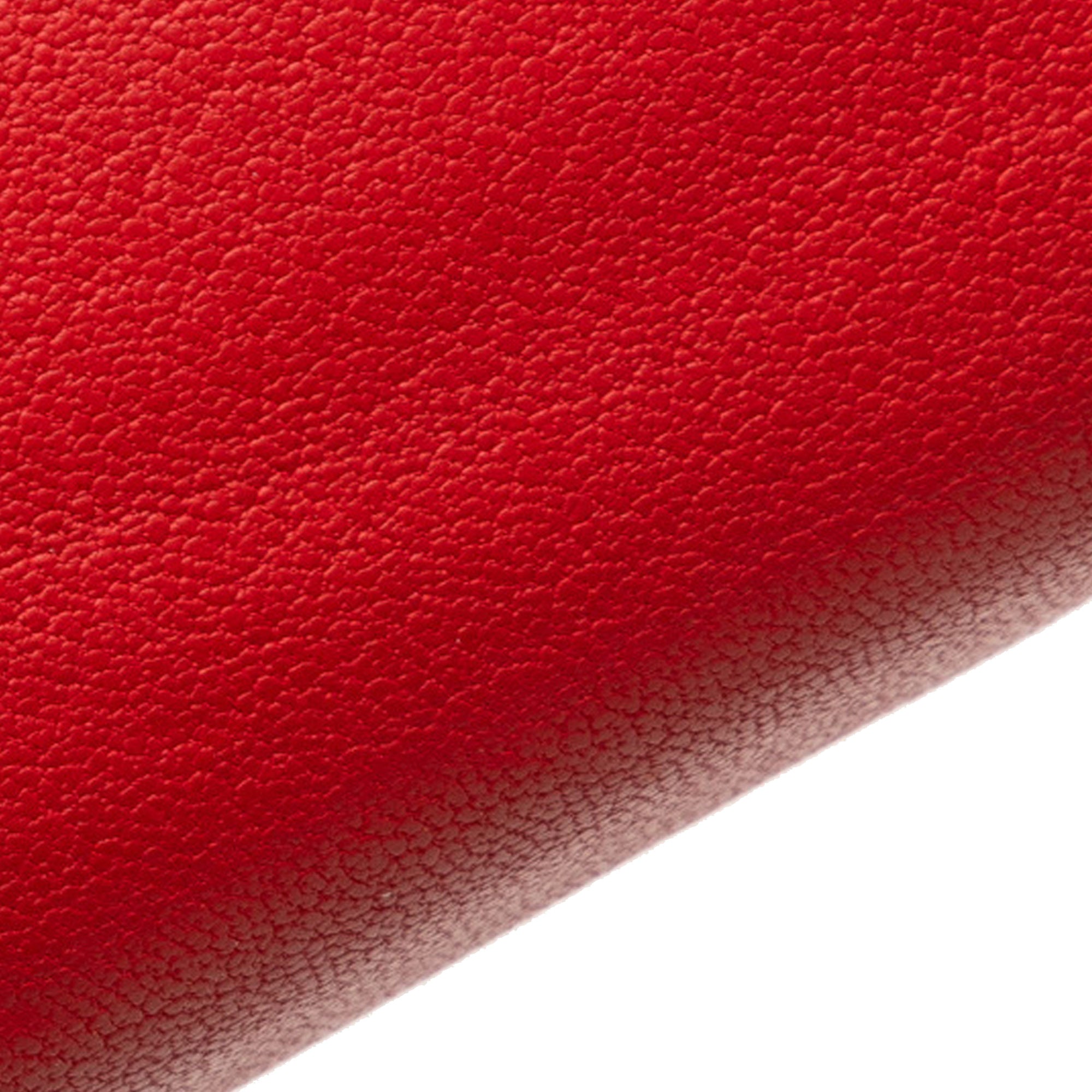 Grained Calfskin CC Box Wallet On Chain